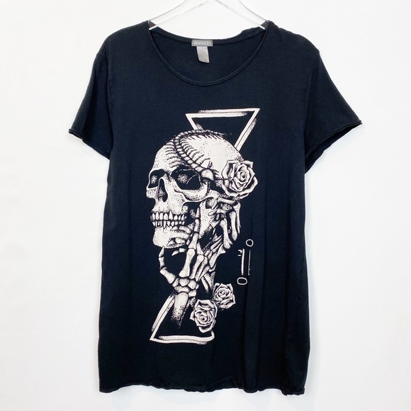 H & M Skull Graphic Tee Black Medium